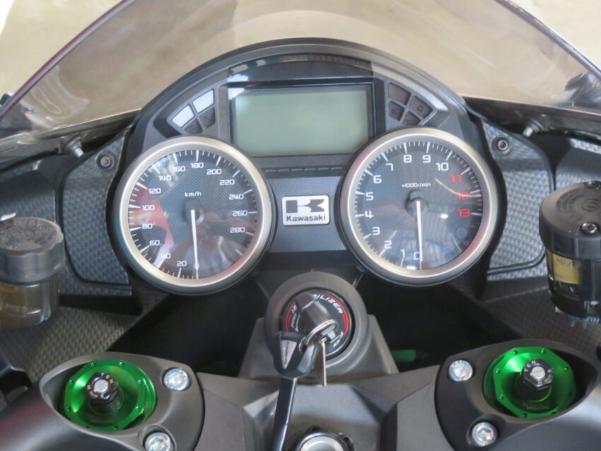 カワサキ/ZX-14R – シイナモータース