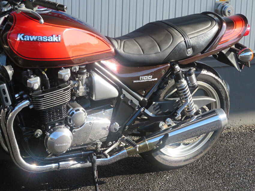 ファービー エブリイワゴン (ZT)フォグランプベゼル(ムーンライト