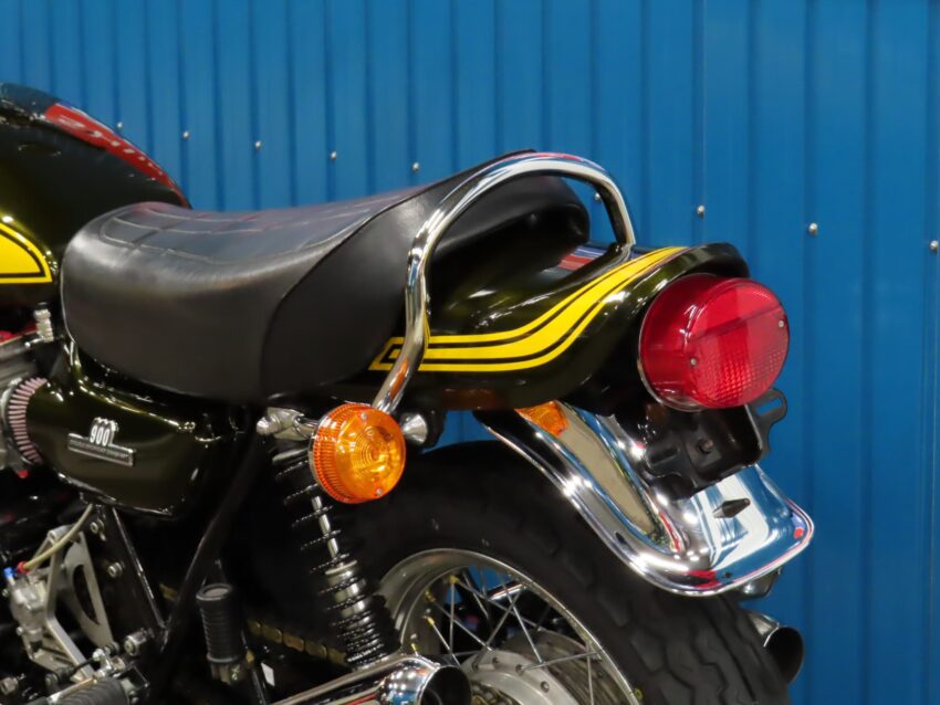 カワサキ/900SuperFour（Z－Ⅰ） – シイナモータース