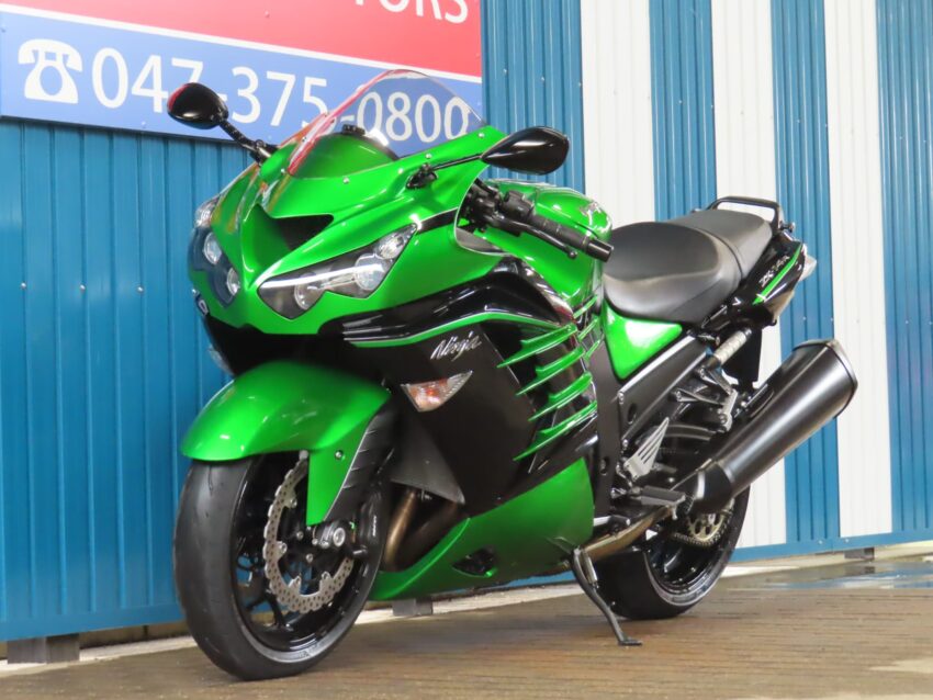カワサキ/ZX-14R – シイナモータース
